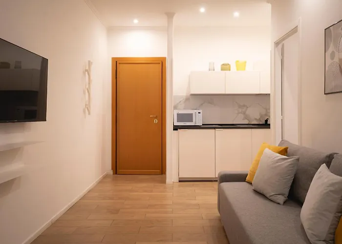 Iv House